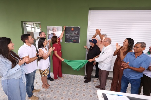 Brumado entrega Restaurante Popular e adere ao programa federal Comida no Prato