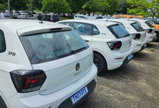 Boninal e Ruy Barbosa recebem veículos para fortalecer políticas para mulheres