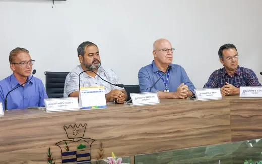 Seagri fortalece cadeia produtiva da mangaba em encontro com municípios da Chapada Diamantina