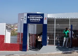 Prefeitura entrega ampliação de unidade de saúde na comunidade da Pedreira