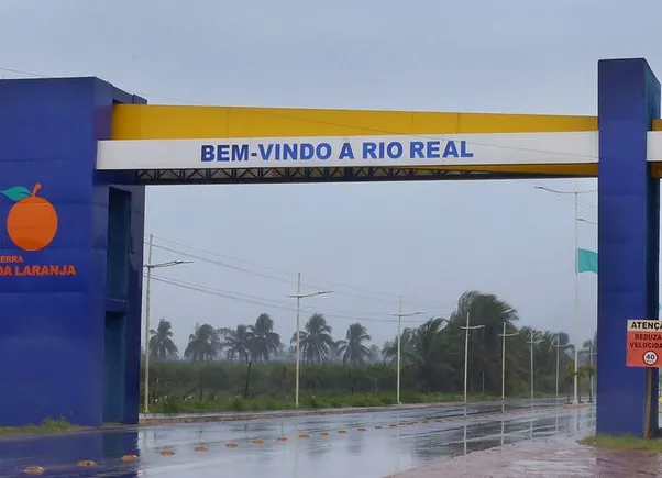 Bahia tem 13 municípios em Situação de Emergência após chuvas; BA-413 segue interditada