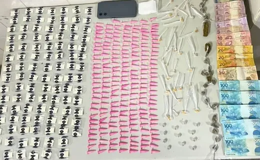 Dupla é detida com drogas durante ação da PM no interior da Bahia