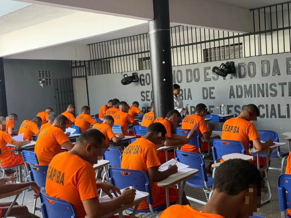ENCCEJA PPL 2026 é aplicado em unidades prisionais