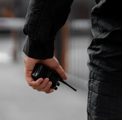 Homem é detido após abordagem da PM na entrada