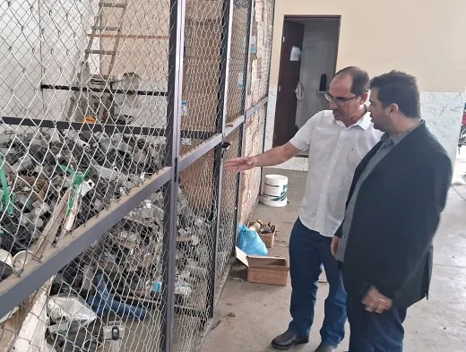 Secretaria de Infraestrutura investiga remoção de equipamentos de iluminação