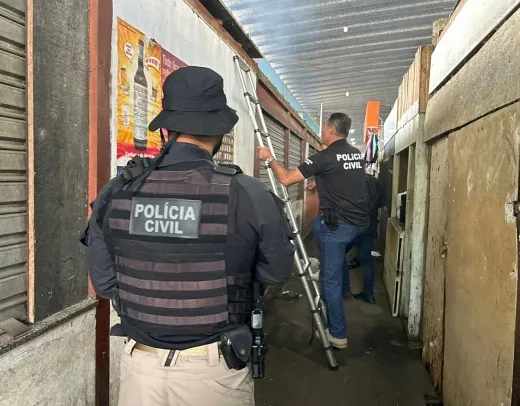 Operação “Adsumus” realiza diligências contra o tráfico de drogas 