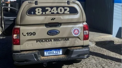 Policial Militar à paisana detém homem após invasão a domicílio 