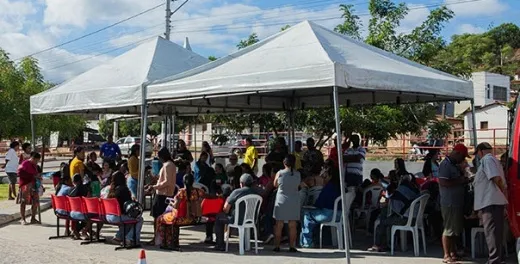 Feira de saúde oferece atendimentos especializados e serviços de prevenção no bairro KM 3
