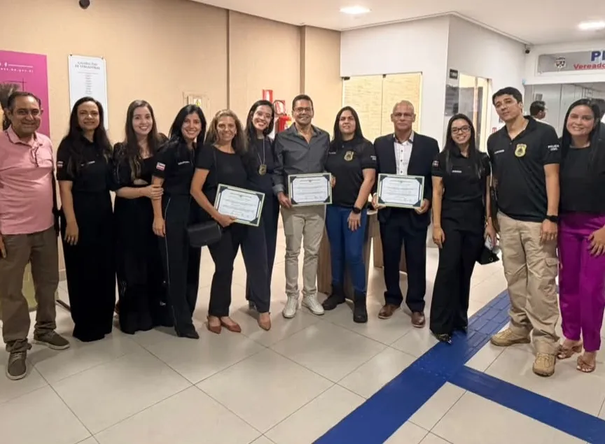 Servidores da Polícia Civil são homenageados com moção de aplauso