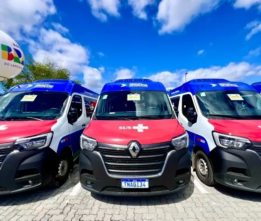 Prefeitura recebe nova van para reforçar o transporte de pacientes 