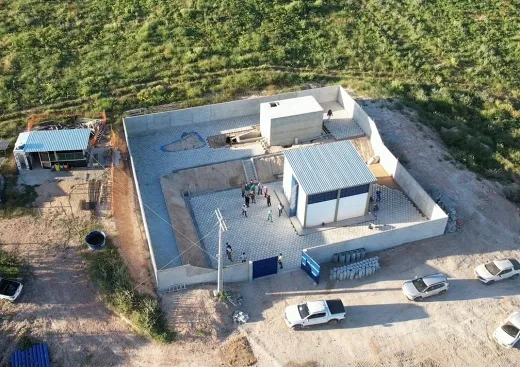 Estão sendo implantados 34 km de tubulação para garantir mais água de novo manancial