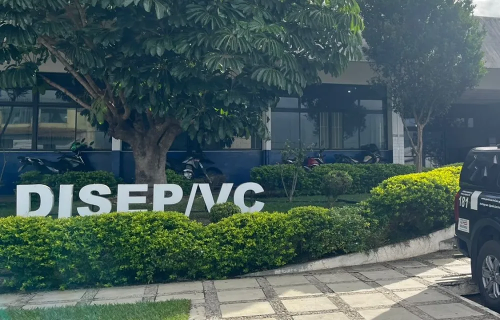 Homem é preso por importunação sexual contra adolescente