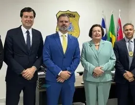 Procurador-Geral de Justiça da Bahia visita unidade da Polícia Civil