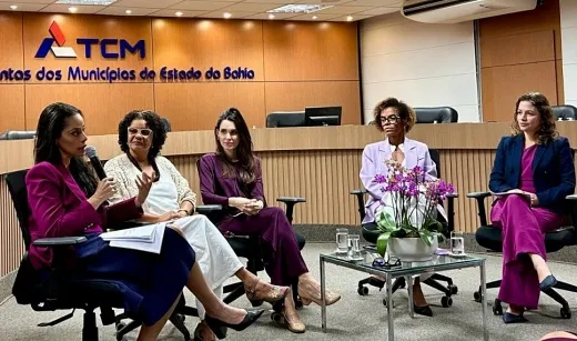 TCM-BA promove roda de conversa sobre enfrentamento à violência contra a mulher