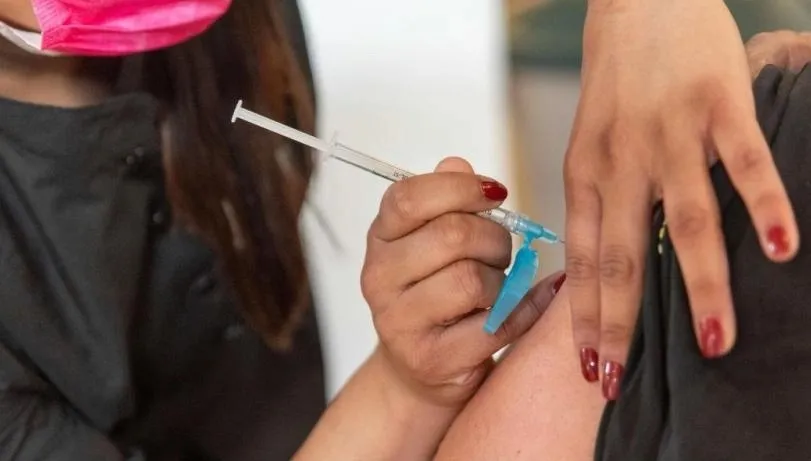 Prefeitura amplia vacinação contra meningite ACWY até amanha