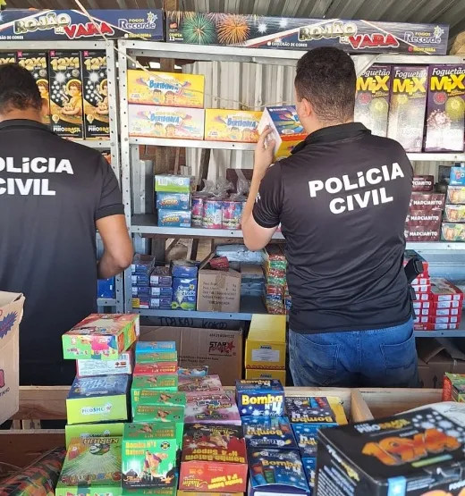 Operação Chamas apreende fogos clandestinos e vencidos