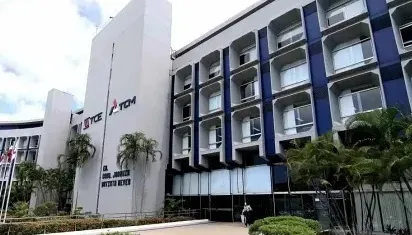 Ex-prefeito é multado por irregularidades em transporte escolar e limpeza urbana