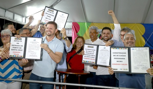 Cândido Sales: Jeronimo entrega nova escola de tempo integral e autoriza construção de 90 casas