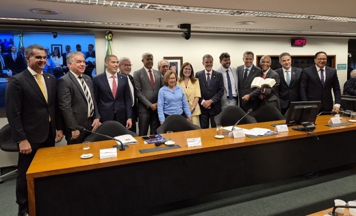 Em Brasília, Jerônimo Rodrigues debate prioridades na segurança, saúde e agricultura familiar com deputados federais da bancada baiana