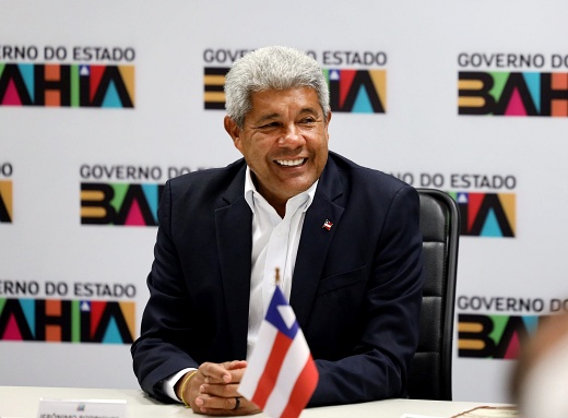 Governador Jerônimo embarca em missão internacional para ampliar a produção de medicamentos na Bahia