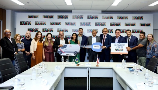 Boquira recebe ambulância e equipamentos hospitalares do Governo do Estado