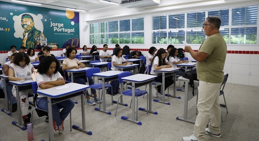 SEC abre inscrições para seleções de quase três mil profissionais de Educação na Bahia