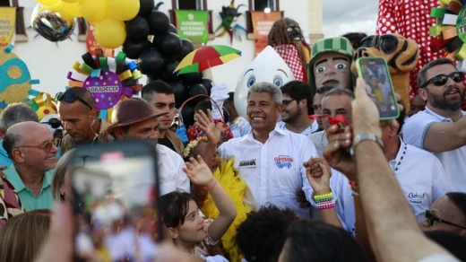 Em Rio de Contas, Governo do Estado garante Carnaval 2025 no interior com segurança e infraestrutura