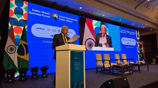 Governador garante parceria para produção de medicamentos contra o câncer na Bahia