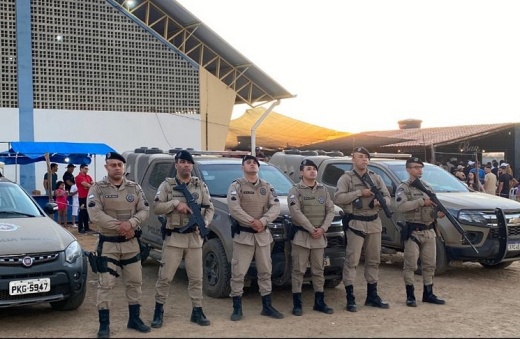 4ª CIPM realiza Operação Rio do Pires Segura durante cavalgada no povoado de Curral Queimado