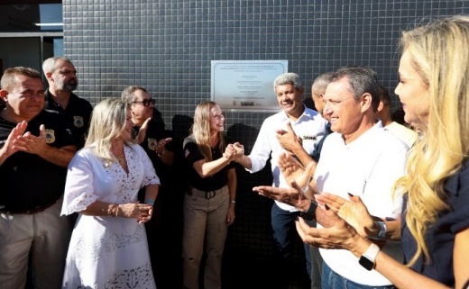 Governo do Estado inaugura unidade integrada das Polícias Militar e Civil em Palmas de Monte Alto e anuncia escola de tempo integral