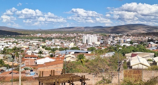 Brumado ocupa 3ª posição no ranking de cidades baianas com maior saldo de empregos