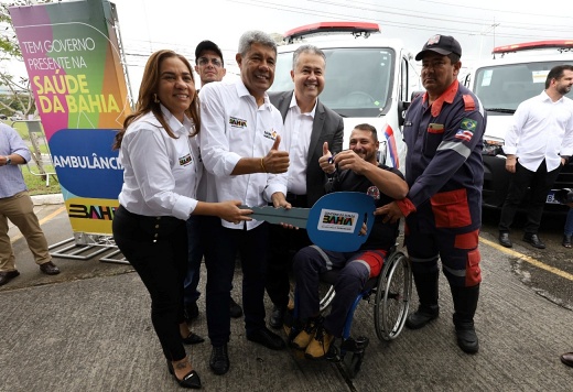 Governo do Estado reforça atendimento de emergência e transporte de pacientes no interior com 59 ambulâncias novas