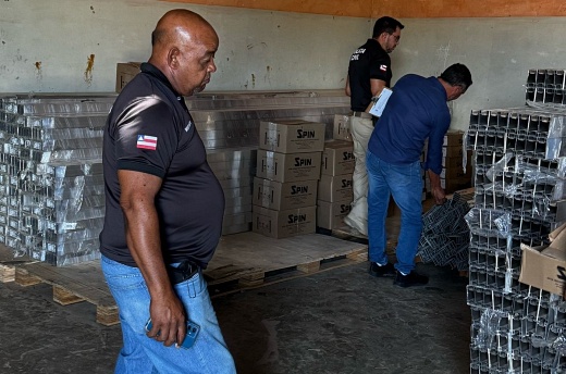 Carga de estruturas metálicas avaliada em R$ 406 mil é recuperada em Guanambi após golpe de estelionato