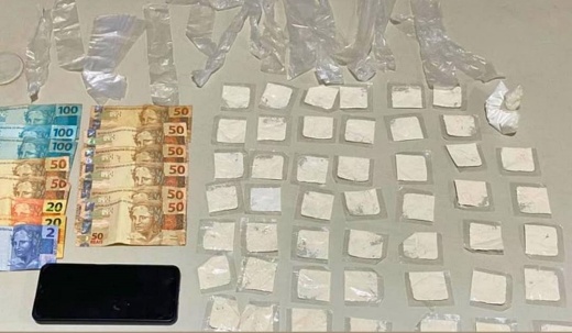 Polícia Militar prende suspeito de tráfico de drogas na BA-435, em Ibipitanga