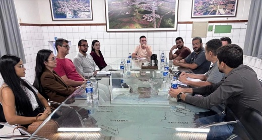 Gestão municipal inicia planejamento para melhorar situação de animais de rua em Brumado