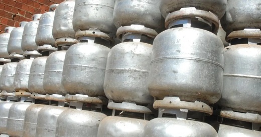Reajuste no ICMS deixa gasolina, diesel e gás de cozinha mais caros na Bahia