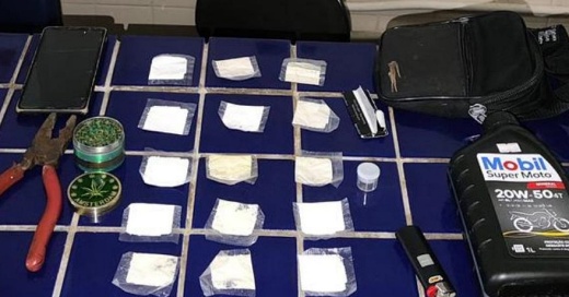 PETO da 4ª CIPM apreende drogas e motocicleta adulterada em Caturama