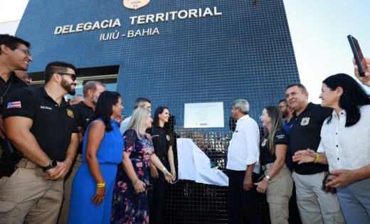 Governo Estadual entrega obras de infraestrutura, segurança, educação e saúde em Iuiu