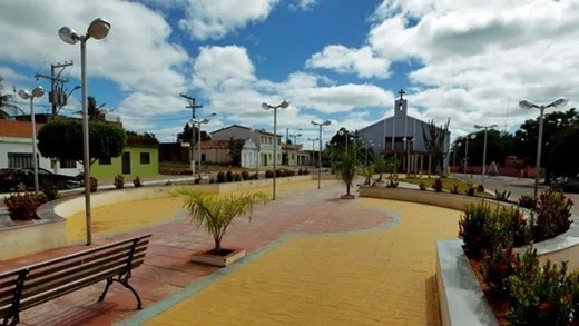 Em Maetinga e Rio do Antônio, Jerônimo entrega obras de segurança pública, infraestrutura, abastecimento de água e outras áreas