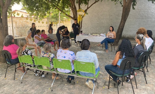 Guanambi: estudantes de Odontologia promovem ação alusiva ao Setembro Amarelo na UBS Dra. Gizelda Cardoso Barros